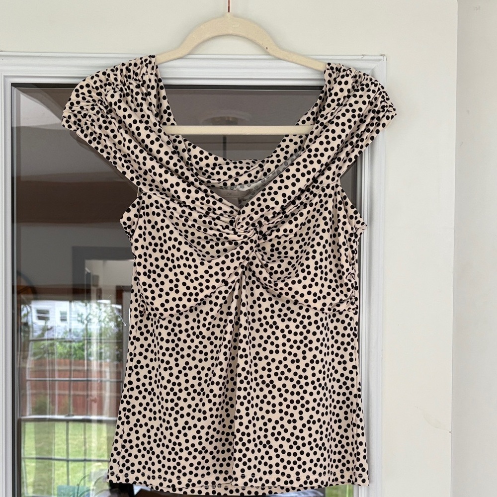 H&M Black and Cream Polka Dot Blouse size medium